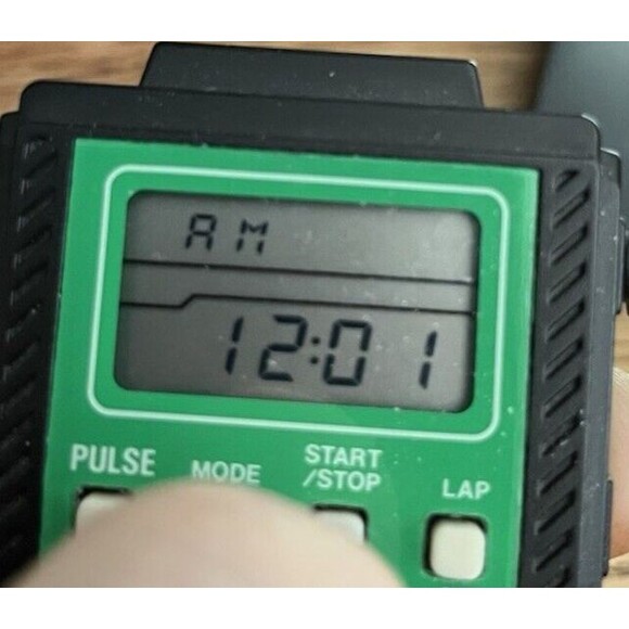 Vintage Sport Jogger Mate Pulse Monitor Watch Japan 2”  Square Design Working - Picture 7 of 7